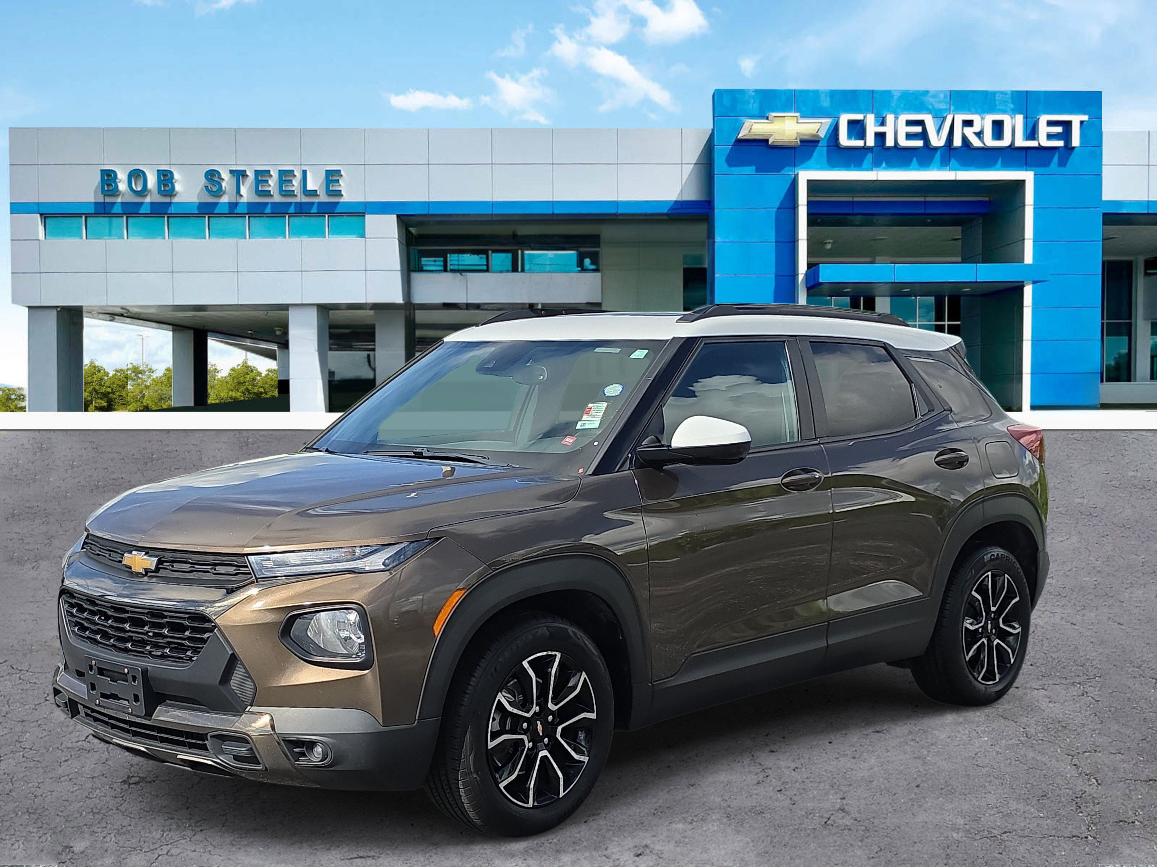 Certified 2022 Chevrolet TrailBlazer ACTIV w/ Sun and Liftgate Package FWD image 2