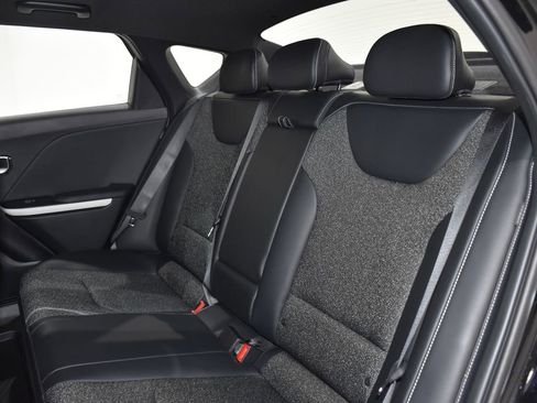 New 2025 Kia K4 GT-Line image 29