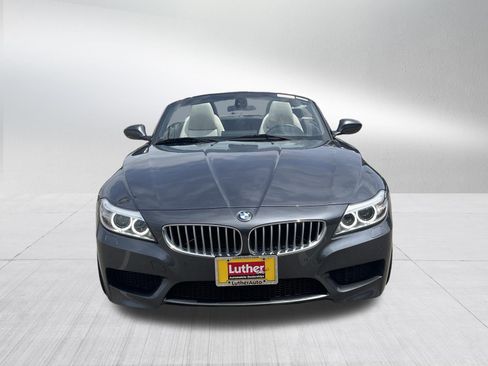 Used 2016 BMW Z4 sDrive35i RWD image 10