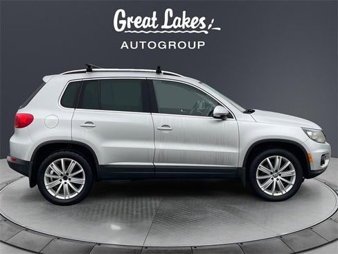 Used 2016 Volkswagen Tiguan SE image 6