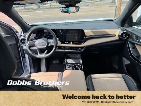 New 2026 Chevrolet Equinox ACTIV w/ Convenience Package III image 11