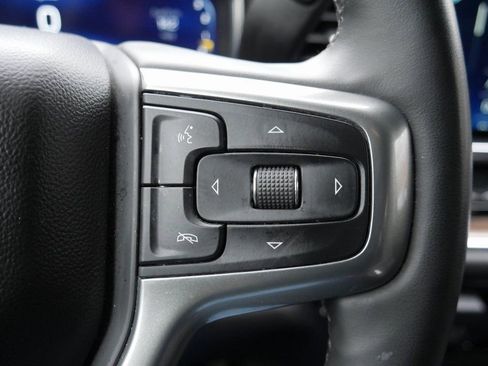 Used 2025 Chevrolet Silverado 1500 LT image 14