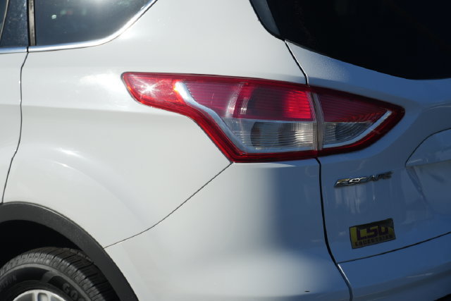 Used 2016 Ford Escape SE FWD image 16