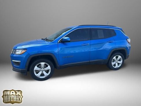 Used 2020 Jeep Compass Latitude image 3