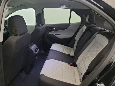 Used 2024 Chevrolet Equinox LS w/ LS Convenience Package AWD/4WD image 18