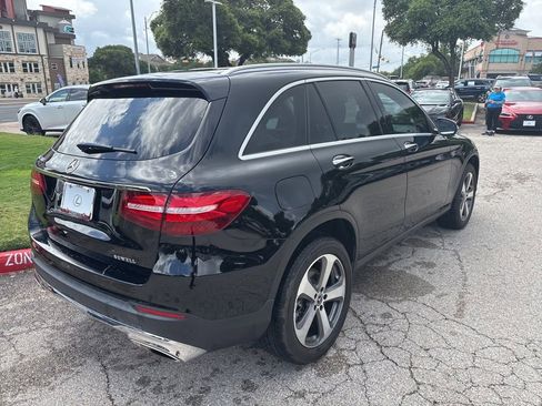 Used 2019 Mercedes-Benz GLC 300 image 5