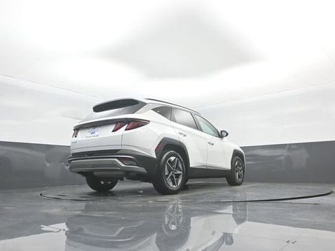 Used 2025 Hyundai Tucson SEL FWD image 37