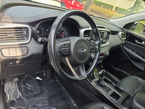 Used 2016 Kia Sorento EX AWD/4WD image 15