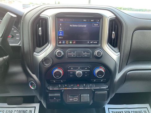 Used 2019 Chevrolet Silverado 1500 LT w/ All-Star Edition AWD/4WD image 13
