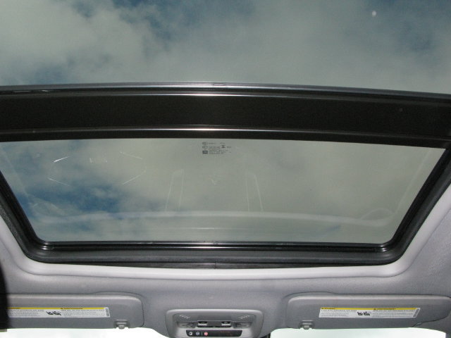 Used 2024 Chevrolet Malibu LT FWD image 14