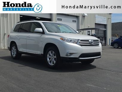 Used 2013 Toyota Highlander SE