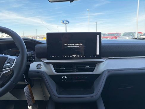 New 2026 Ford Explorer Active image 14