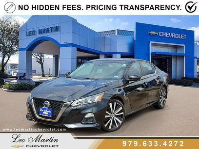 Used 2022 Nissan Altima 2.5 SR