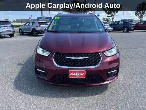 Used 2021 Chrysler Pacifica Limited w/ Premium & Safety Sphere Group AWD/4WD image 10