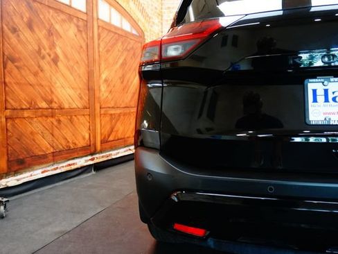 Certified 2023 Nissan Rogue SV w/ SV Premium B Package AWD/4WD image 74
