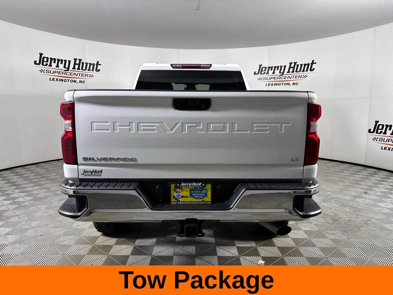 Used 2025 Chevrolet Silverado 2500 LT w/ Convenience Package AWD/4WD image 7