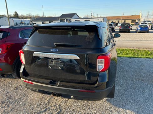Used 2021 Ford Explorer 4WD w/ Class III Trailer Tow Package image 4