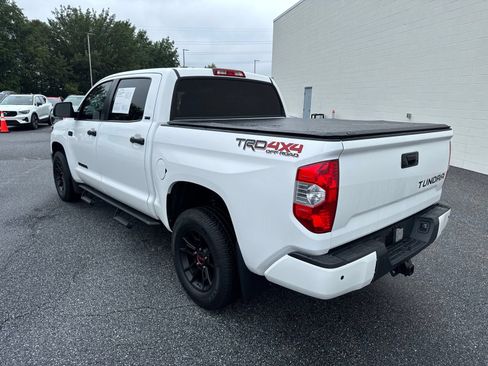 Used 2019 Toyota Tundra SR5 w/ TRD Off Road Package AWD/4WD image 5
