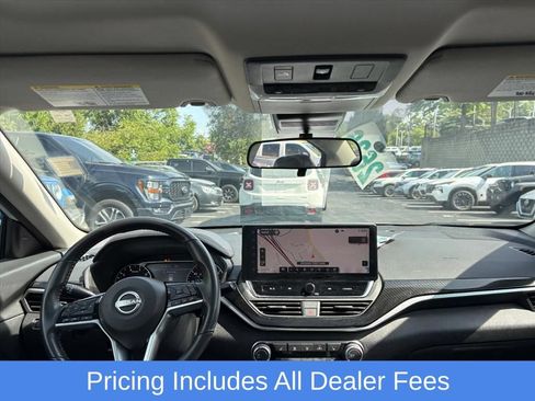 Certified 2024 Nissan Altima 2.5 SR w/ SR Premium Package AWD/4WD image 6