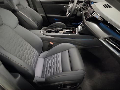 Used 2023 Audi RS e-tron GT w/ Carbon Performance Package image 30