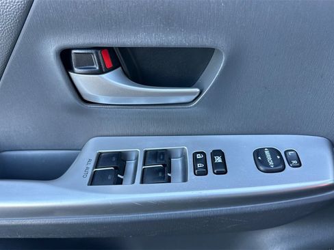 Used 2013 Toyota Prius V Three image 11