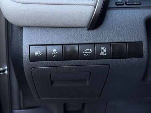 Used 2023 Toyota Camry LE image 23