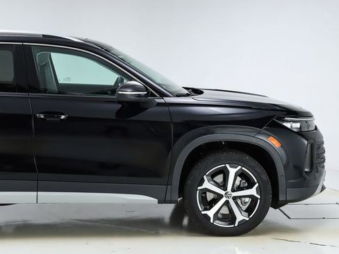 New 2026 Volkswagen Tiguan SE AWD/4WD image 12
