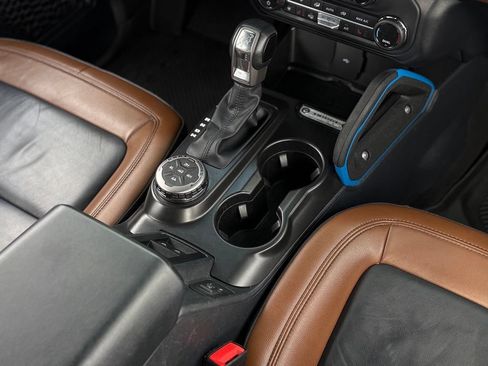 Used 2023 Ford Bronco Outer Banks w/ Sasquatch Package AWD/4WD image 25
