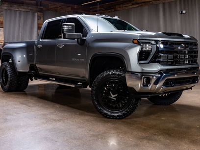 Used 2025 Chevrolet Silverado 3500 LTZ w/ LTZ Plus Package