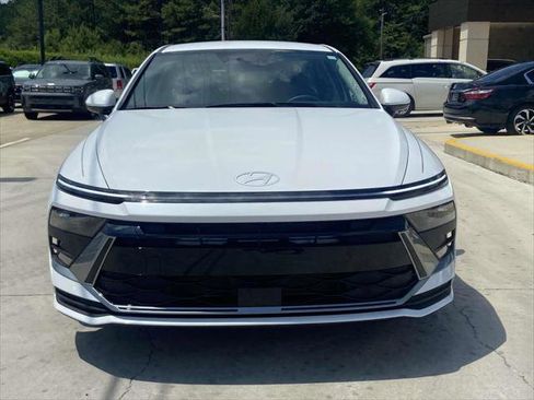 New 2025 Hyundai Sonata SE FWD image 6