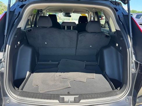 Used 2025 Honda CR-V LX image 11