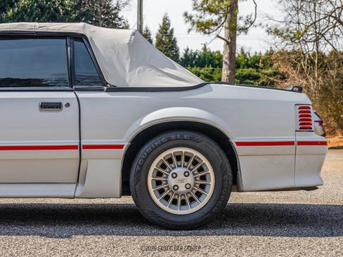 Used 1987 Ford Mustang GT RWD image 62