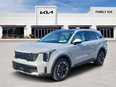 Certified 2025 Kia Sorento S w/ Panoramic Sunroof Package FWD image 3