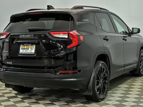 Used 2023 GMC Terrain SLT w/ Elevation Edition AWD/4WD image 8
