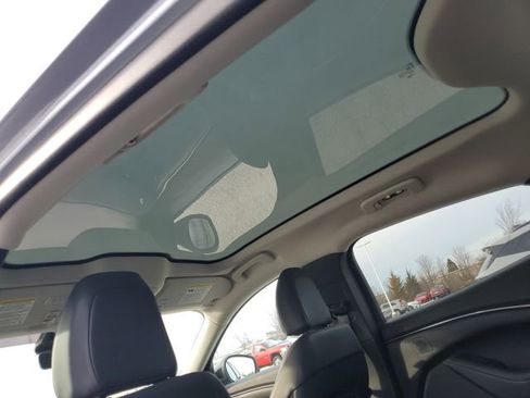 Used 2022 Ford Mustang Mach-E Premium image 11