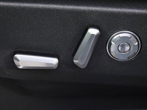 New 2026 Lincoln Navigator Reserve w/ Jet Appearance Package image 14