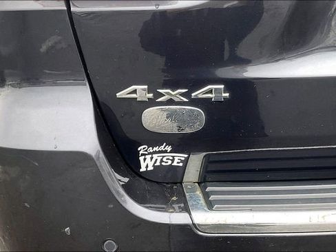 Used 2012 Jeep Grand Cherokee Overland w/ Mopar Chrome Edition Group image 8