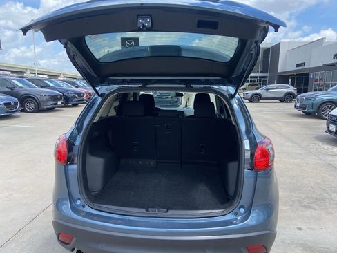 Used 2016 MAZDA CX-5 Touring image 11