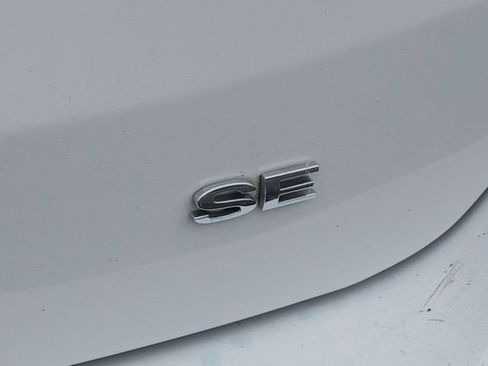 Used 2018 Ford Focus SE image 24