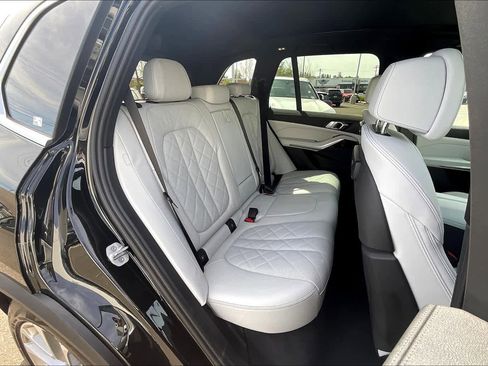 Used 2023 BMW X5 sDrive40i w/ Premium Package image 31