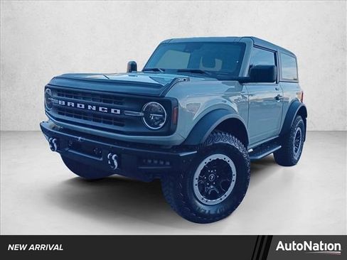 Used 2023 Ford Bronco 2-Door w/ Sasquatch Package image 1