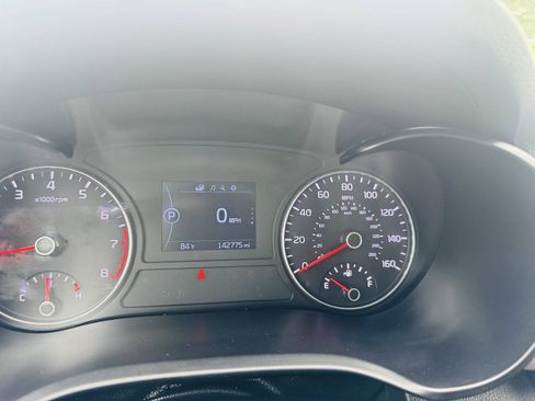 Used 2018 Kia Optima LX FWD image 16