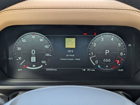 New 2026 Land Rover Defender 110 S AWD/4WD image 10