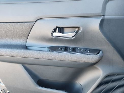 New 2026 Nissan Kicks SV image 17