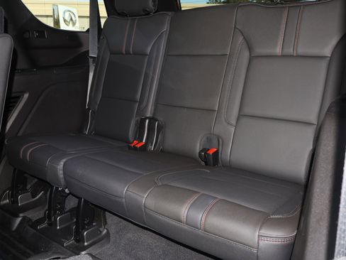 Used 2021 Chevrolet Tahoe RST w/ Luxury Package image 20