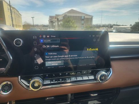 Used 2026 GMC Canyon AT4 w/ AT4 Premium Package image 12