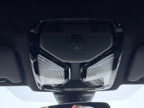 Used 2022 BMW M3 w/ Executive Package RWD image 48