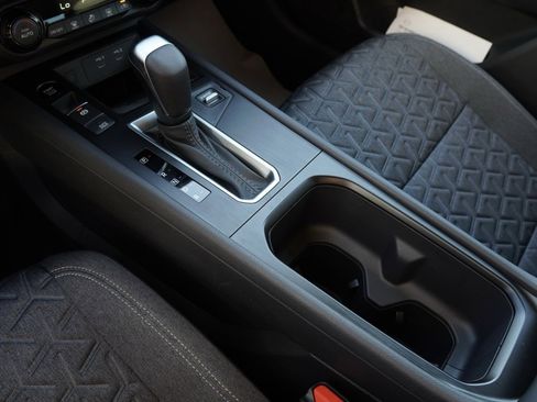 New 2026 Nissan Kicks SV image 17