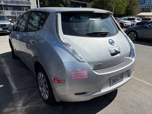 Used 2017 Nissan Leaf S w/ Protection Package FWD image 5