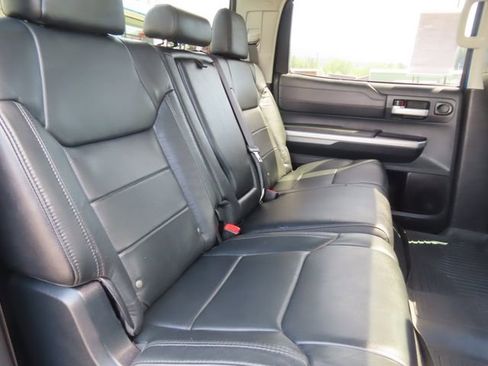 Used 2016 Toyota Tundra Limited w/ Limited Premium Package AWD/4WD image 32